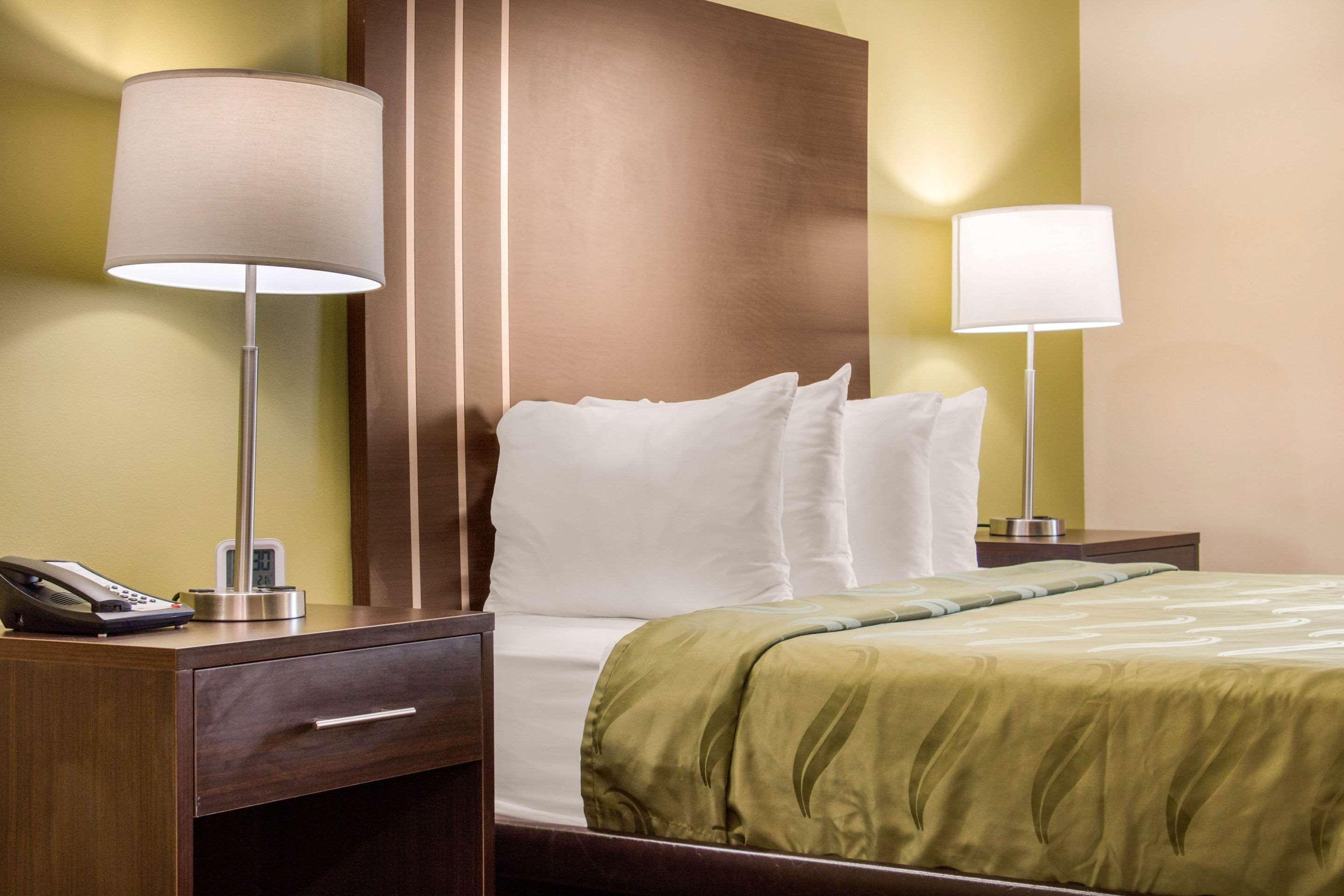 Quality Inn Pooler - Savannah I-95 Bagian luar foto