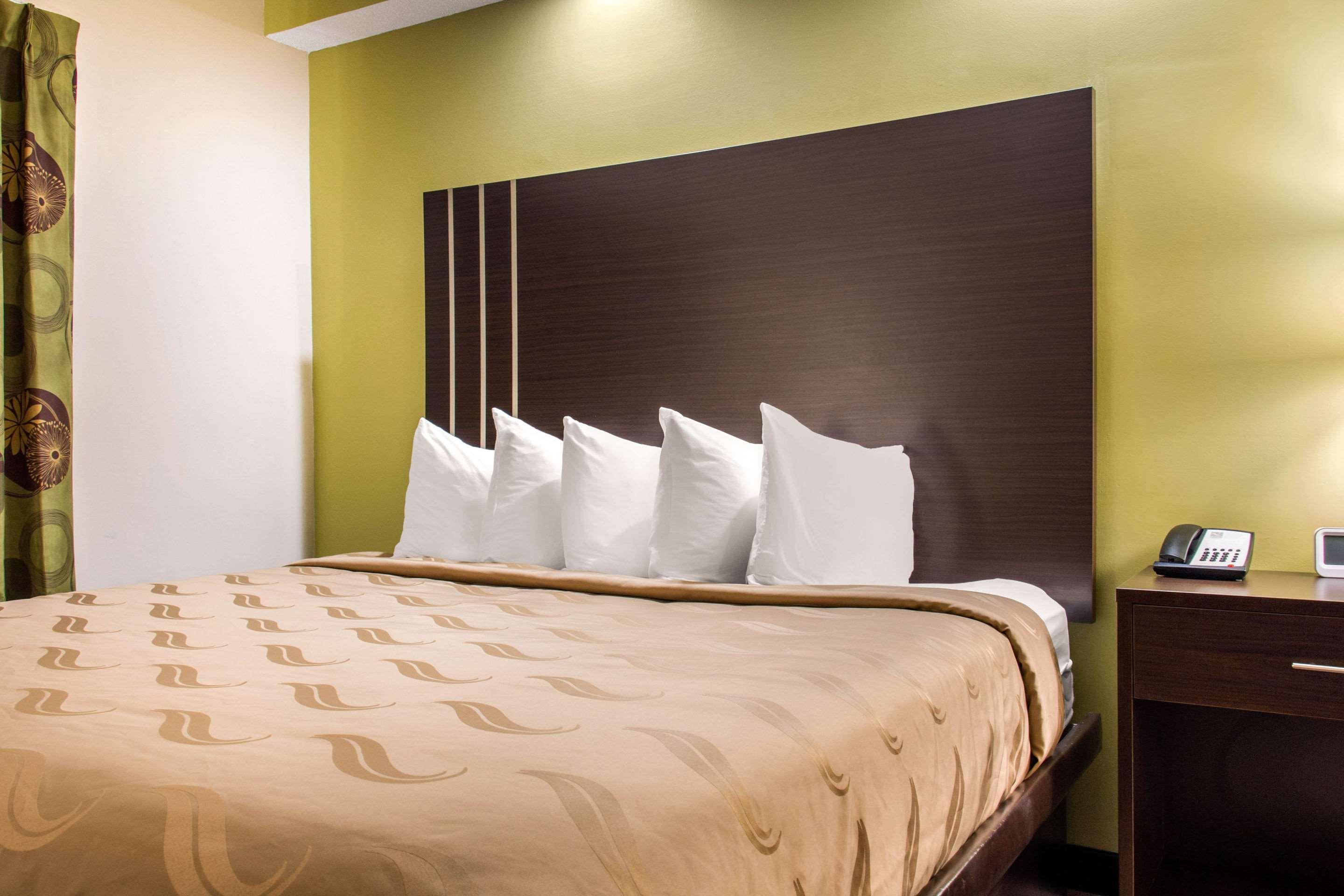 Quality Inn Pooler - Savannah I-95 Bagian luar foto