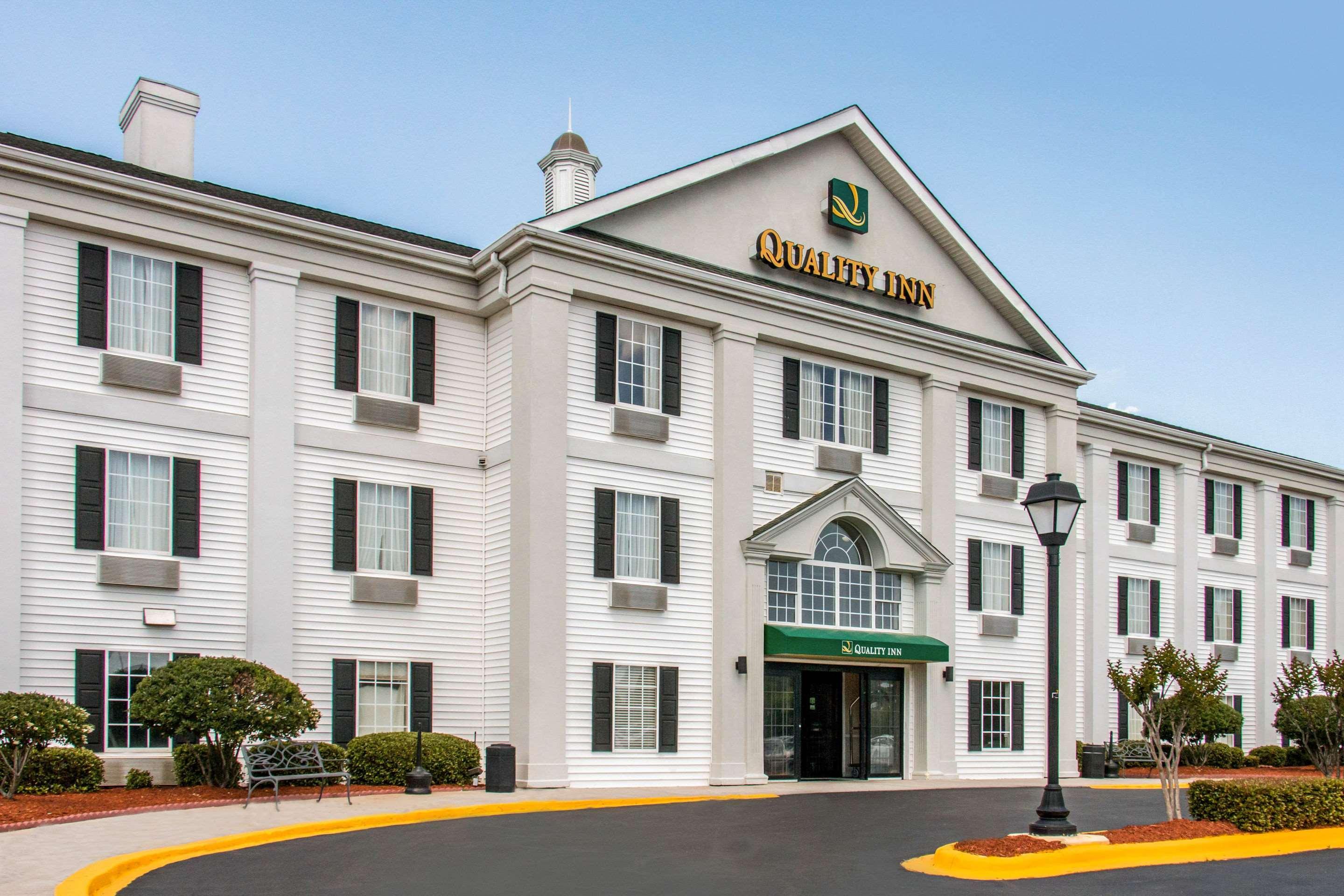 Quality Inn Pooler - Savannah I-95 Bagian luar foto