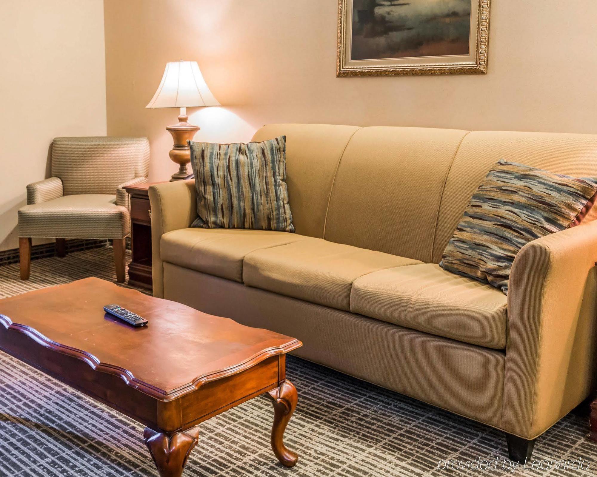 Quality Inn Pooler - Savannah I-95 Bagian luar foto